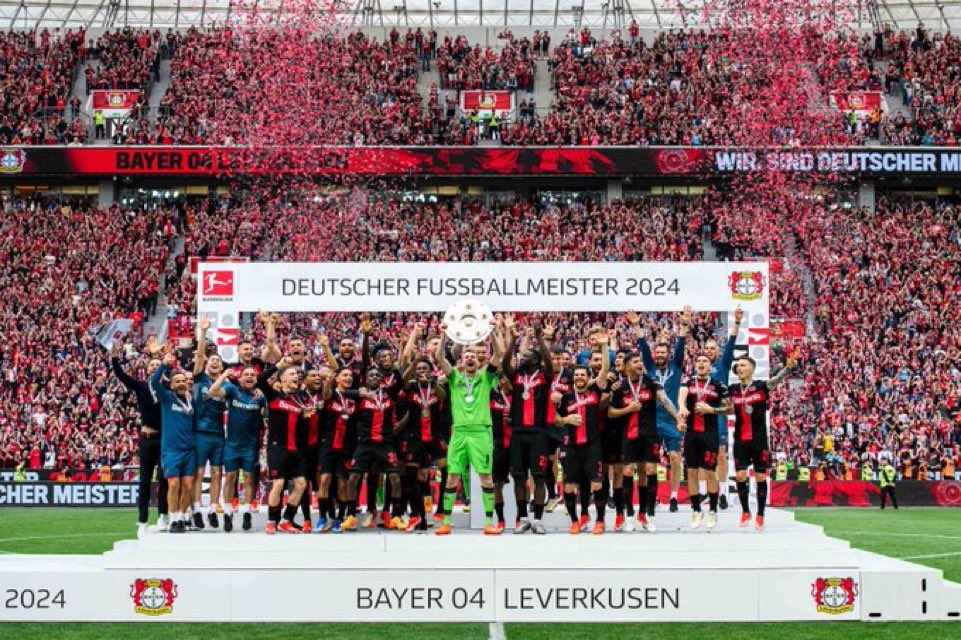 Undefeated Leverkusen lift the 2023/24 Bundesliga trophy.🏆👏