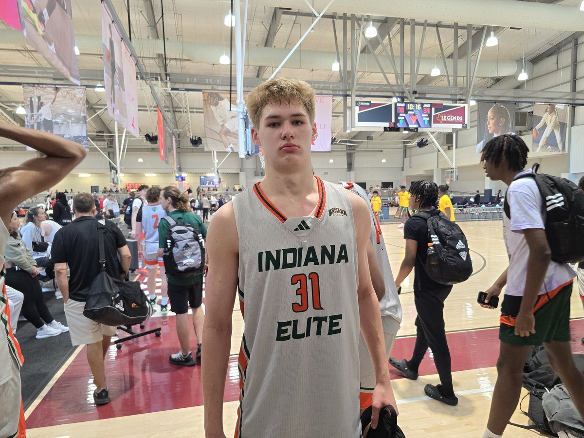 Anthony Thompson scored 16 and Evan Harrell had 15 as <a href="/IndianaElite/">Indiana Elite</a> 16U won going away against Gamepoint this morning. #3SSB