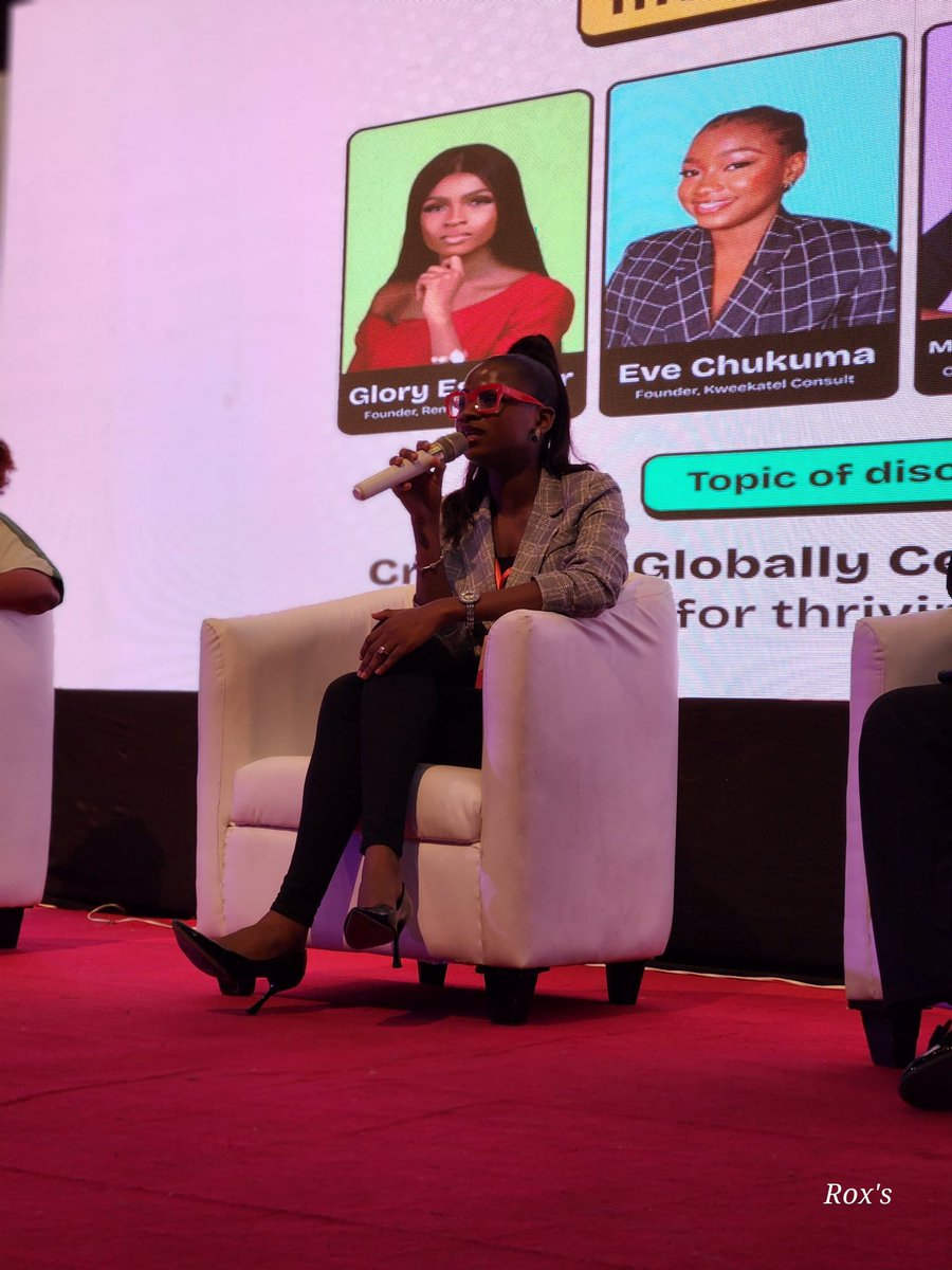 Lsc_expo's tweet image. These are the radiant faces of our panelists during the panelist session.🤭

These panelist gave necessary details to the questions asked.😌

Which panelists did you enjoy the most? 
Tag them in the comment section.🚀

#LSCE1.0 #lagosstudentcareerexpo #LSCE #Lagosstudents