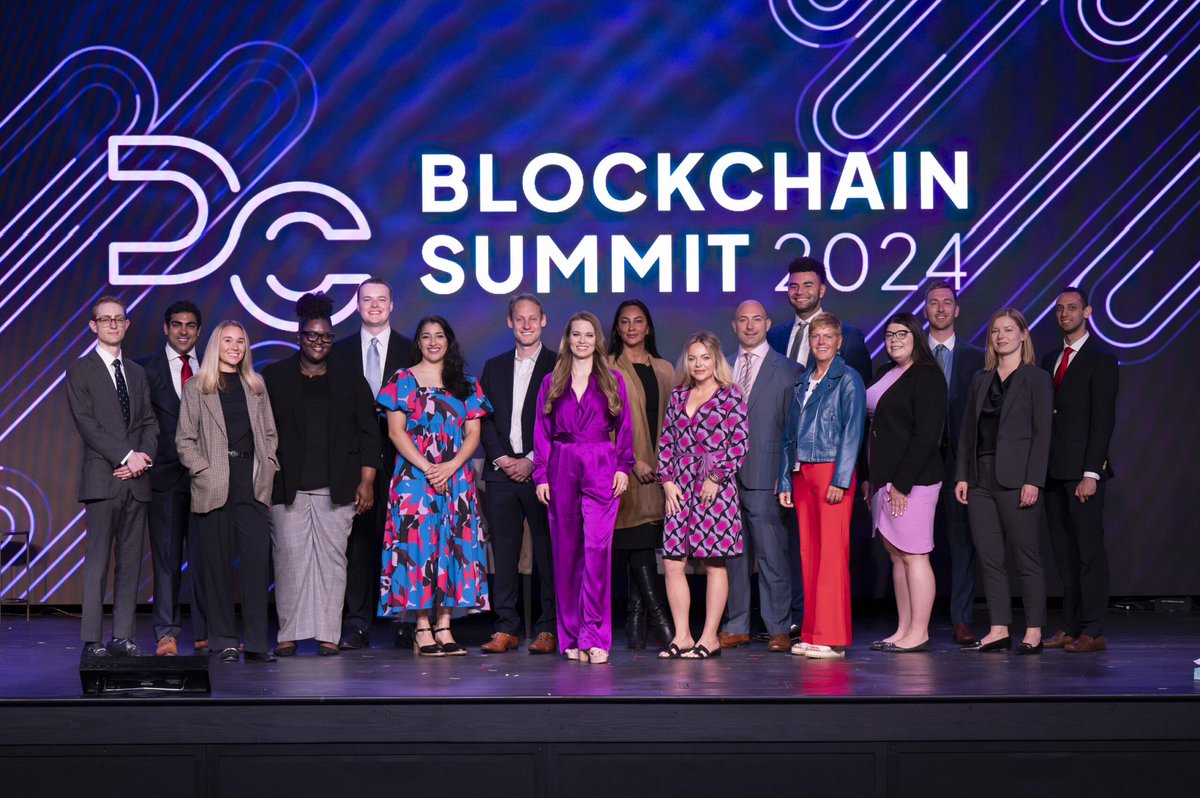 PerianneDC's tweet image. The 7th annual #DCBlockchain Summit shattered records! With over 800 attendees, including 12 Members of Congress and 75+ industry CEOs, we&apos;re proud to have made history together. Thanks to everyone who joined us!