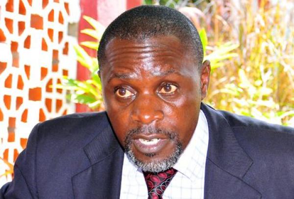 Vote_BobiWine's tweet photo. MAN OF THE DAY DR. ABED BWANIKA. I Love Your courage.... In-front of their faces🤣🤣🤣
@AbedBwanika https://t.co/YGQ2kOepjw