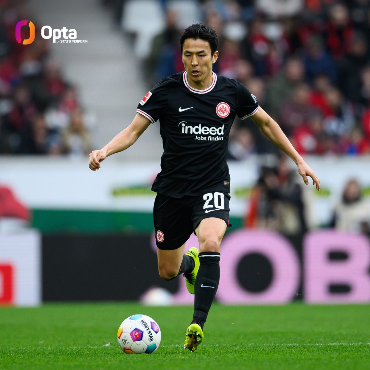 384 - Makoto Hasebe made his 384th Bundesliga appearance, taking him level with Robert Lewandowski - among all foreign players in Bundesliga history, only Claudio Pizarro has made more appearances in the competition (490). Sayonara.