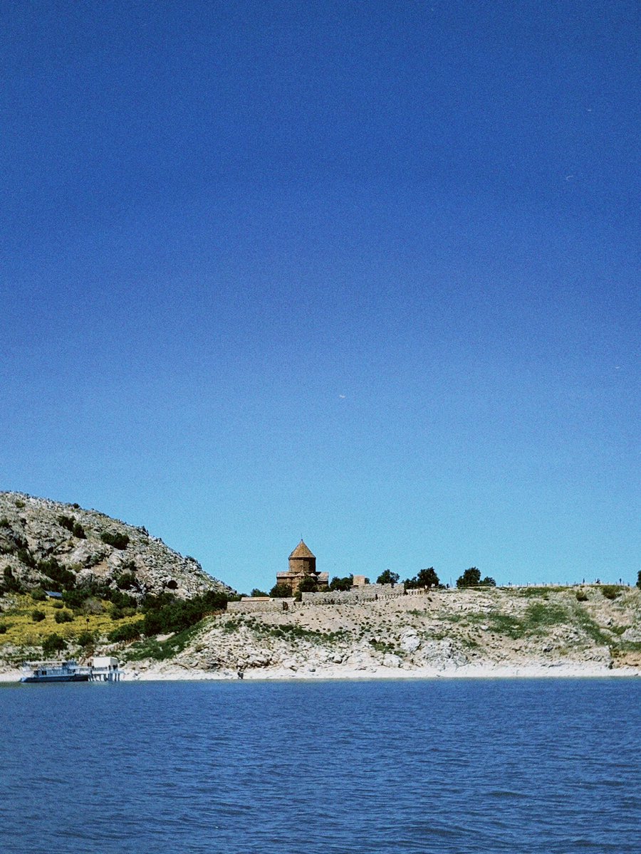 Edebi Arşiv tweet media