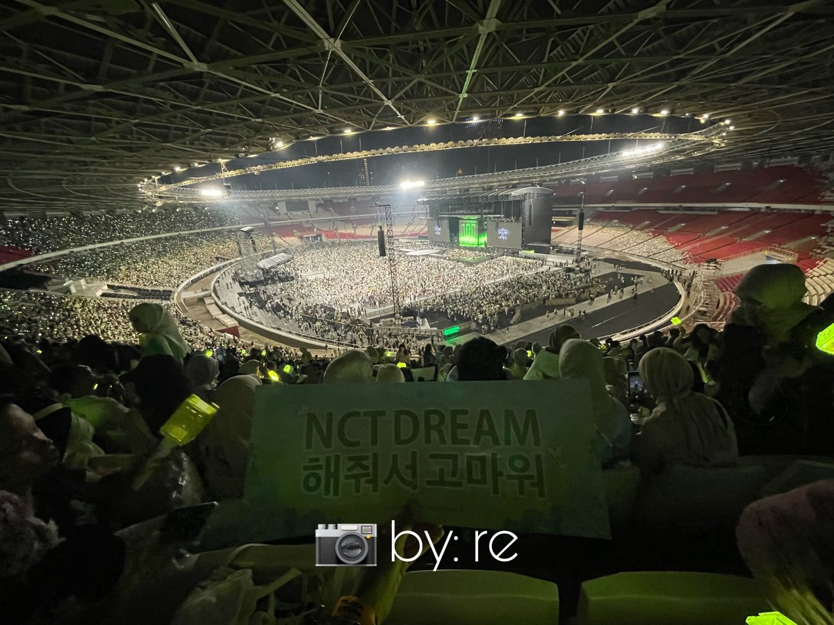 enosora's tweet image. thank you for being NCT DREAM
#NCTDREAM #NCTDREAM_THEDREAMSHOW3 #NCTDREAM_WORLDTOUR #TDS3 #TDS3INJAKARTA