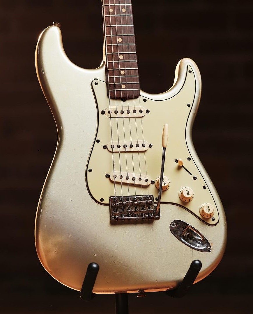 1964 Inca Silver Metallic Fender Stratocaster 
#guitar #Fender #Stratocaster #Straturday