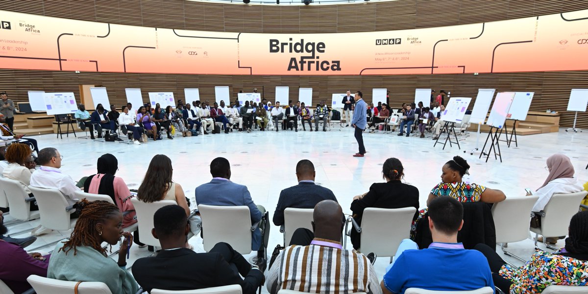 Achieving gender balance, #BridgeAfricaSummit2024 saw equal participation from male and female leaders, showcasing #UM6P's commitment to inclusive development. #WeAreUM6P #EmpoweringMinds #Vision2030 #GenderEquality #AfricaRising