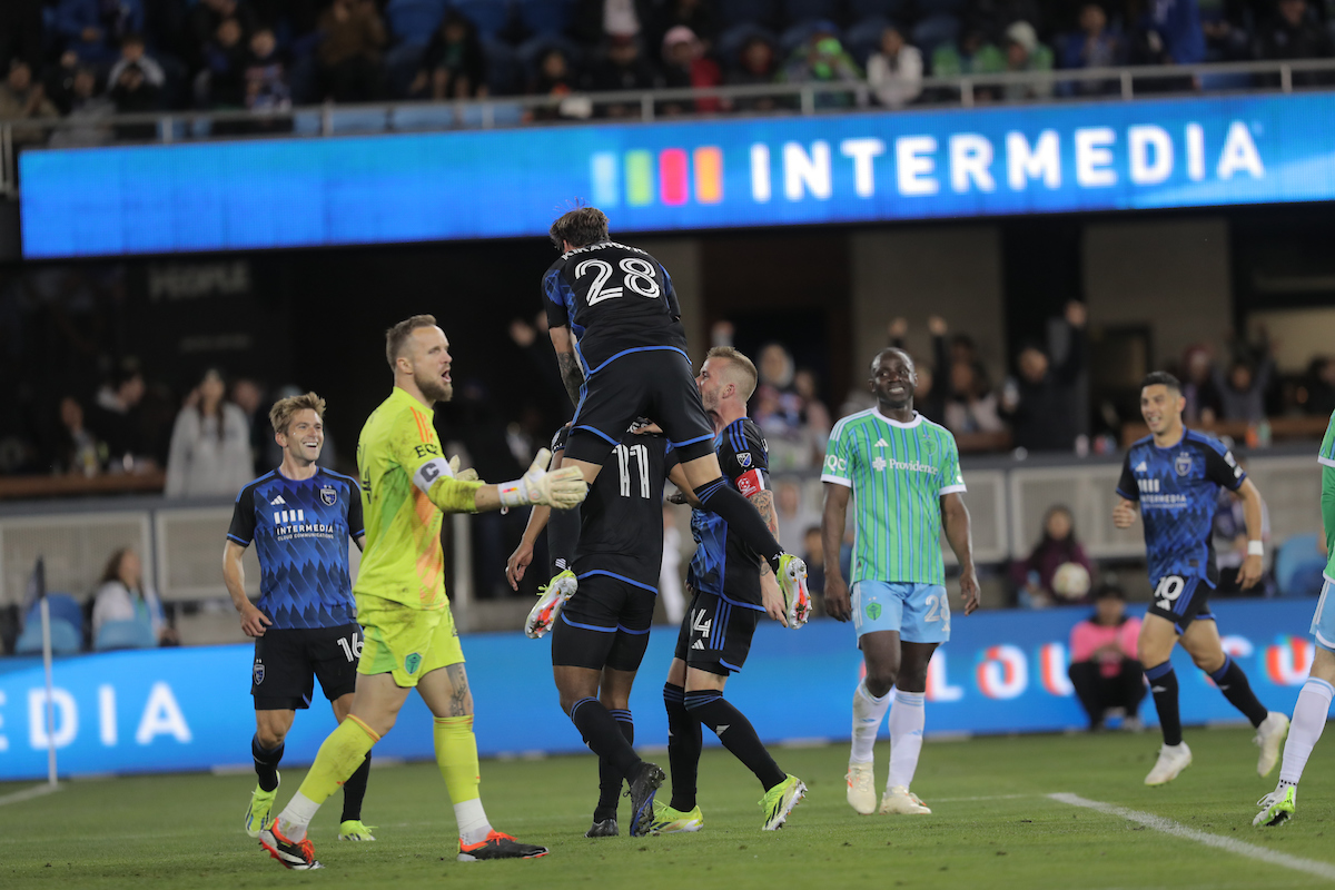 Big match tonight! ⚽ Don't miss the @SJEarthquakes taking on @OrlandoCitySC at @PayPalPark tonight at 7:30 pm PT. Let's show our support and cheer them on to victory! ow.ly/nbtJ50RF48k