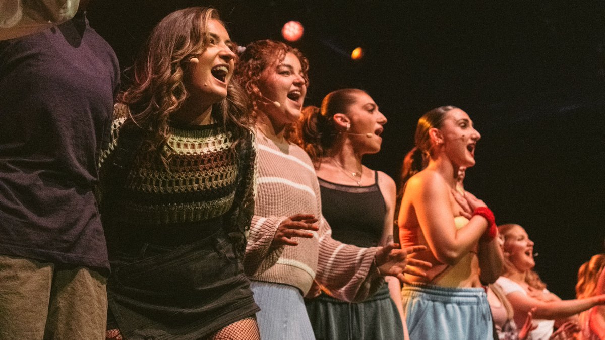 Heading for Fame! 🤩 Last night was the first of our final year musical theatre performances, we are so proud of all your journeys and can’t wait to see where your training takes you! 🚀 #superstarstudents #fame #musicaltheatre #performingarts