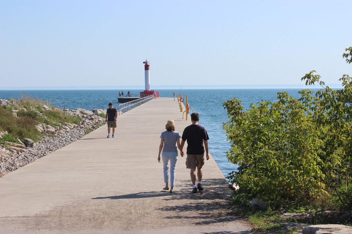 Are you staying local for the long weekend? Where do you like to spend time in Oakville? Let us know! 👇