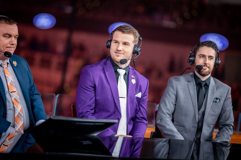 It's time to retire. I have been fortunate to be a part of @RLEsports since before RLCS Season 1 and quickly it became the centre of my life. I have been a coach, a caster, a competitor, a content creator but most of all, a part of the community. Thank you for all the support
