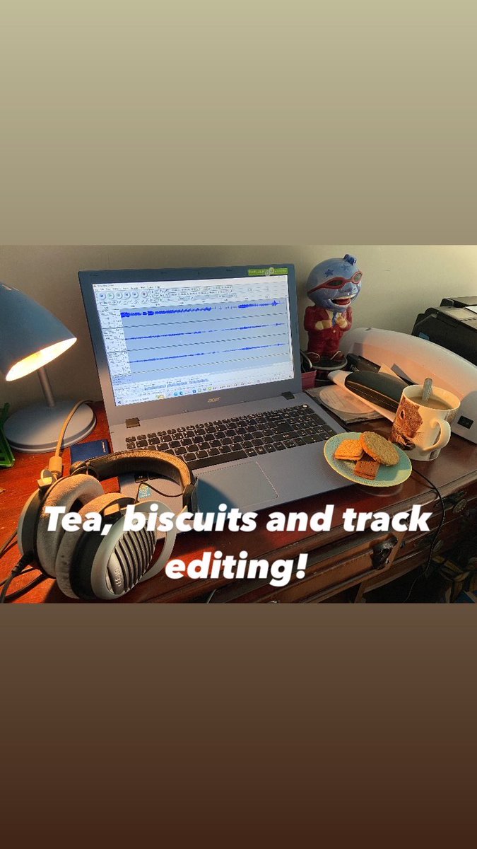 Tea, biscuits and track editing #Guitaristlife