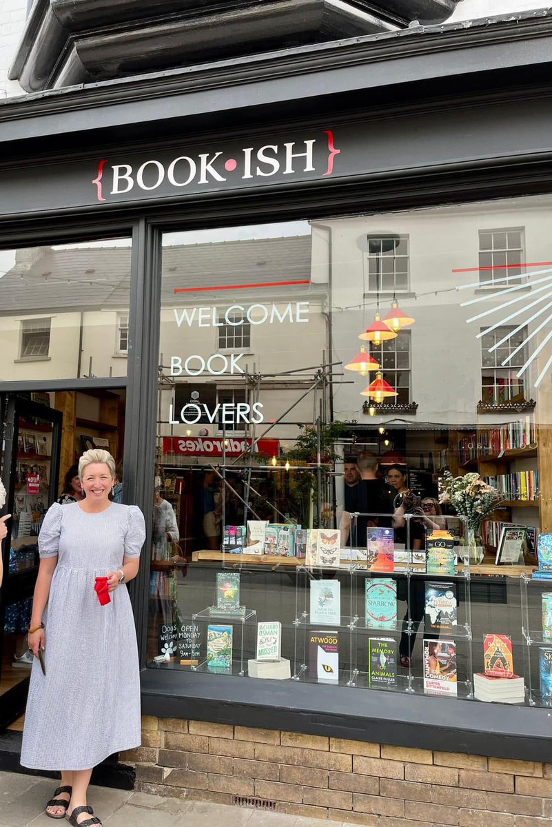 Today we quietly celebrate the one year birthday of the opening of Bookish Abergavenny. She is small but she is mighty!