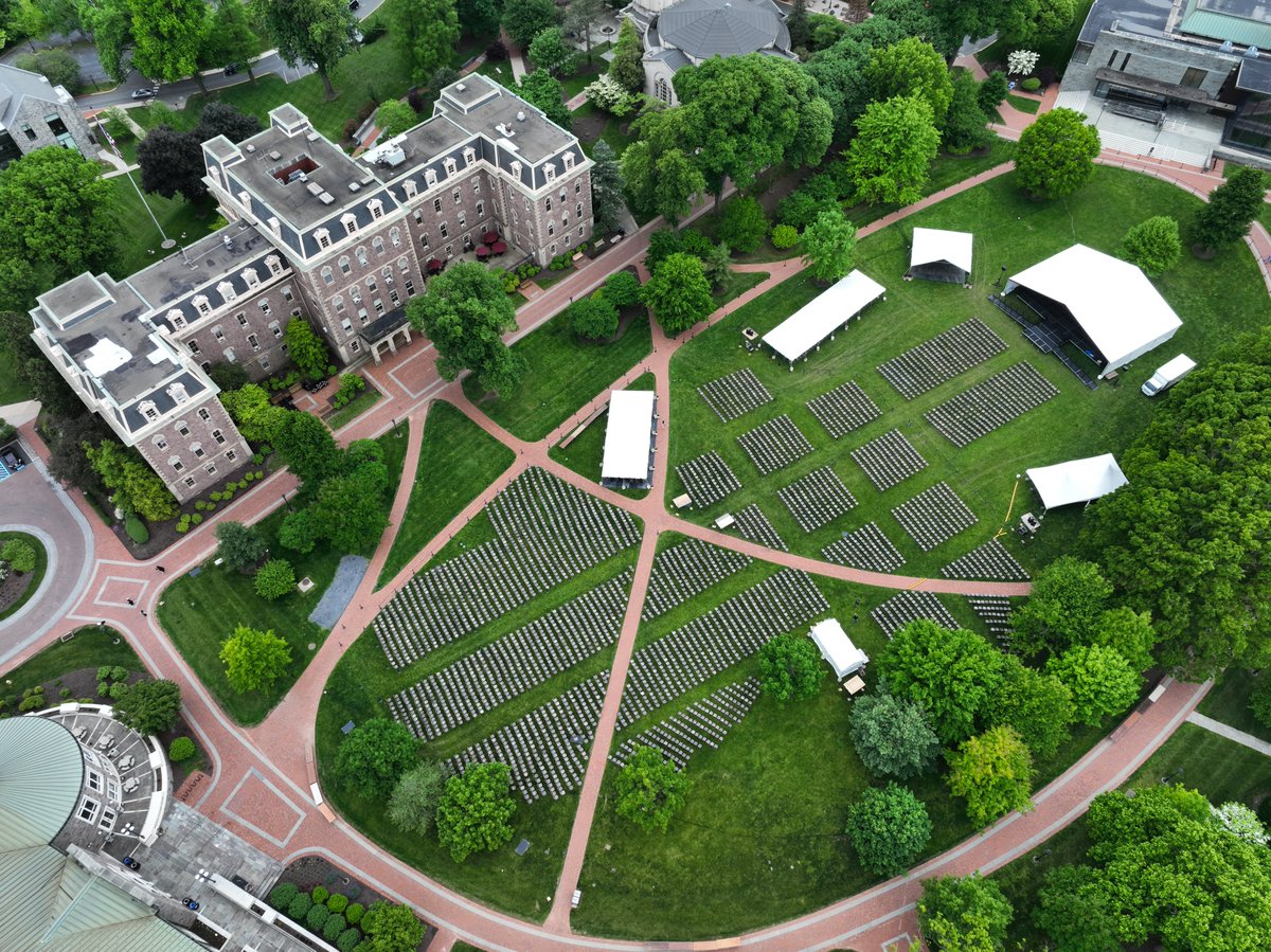 Lafayette College tweet media