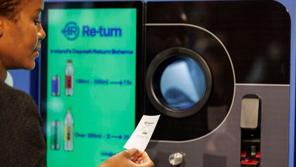 An average of 2.37 million drinks containers are being returned each day under the Re-turn deposit scheme. buff.ly/3V6dblY #canmaking #metalpackaging #CanmakingNews #packaging #recycling #sustainability #DRS