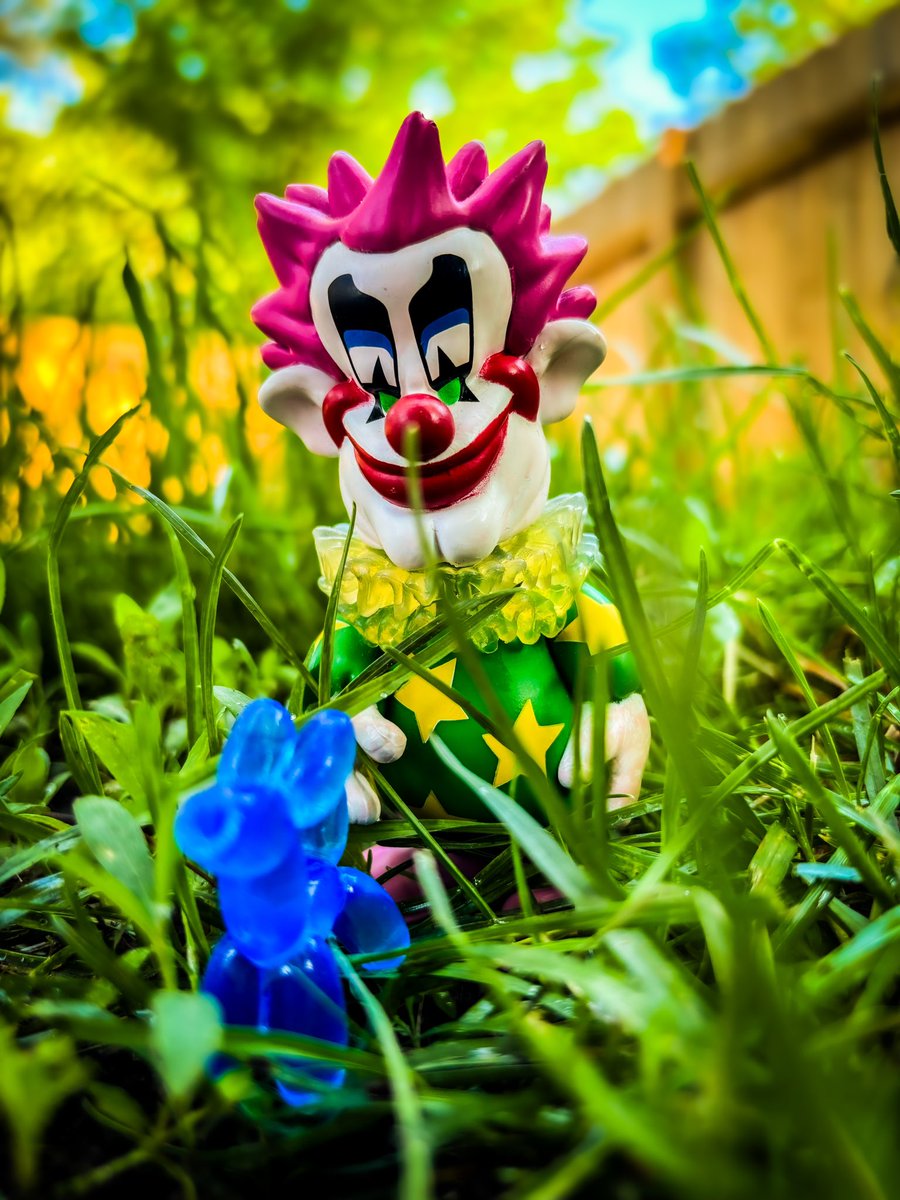 iamzach_attack's tweet image. Happy @OriginalFunko #funkosodasaturday 
The Klowns are out! 
#funkofamily