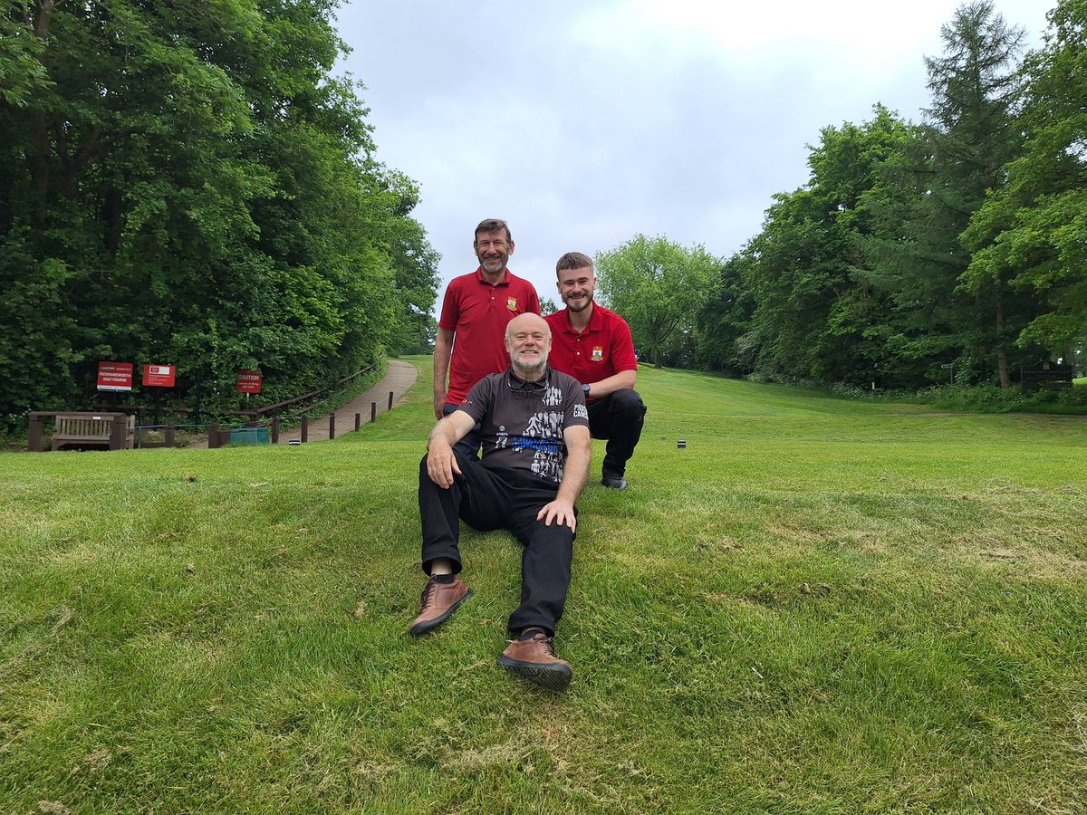 HasteHillGC's tweet photo. Team Captain Clive Stasin, Alfie Stasin &amp; Club Captain Paul Dimmer (seated) on the first tee at Rickmansworth where we played in the Herts Friendly League, today. #Golf #1sttee #hastehill #northwood https://t.co/5IB9O6DffH