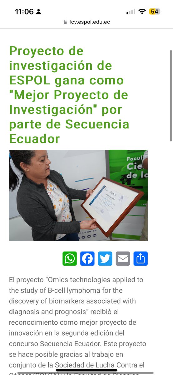 Dianauio07's tweet photo. Proyecto liderado por @bertuccez junto a SOLCA busca aplicar las tecnologías ómicas al estudio del linfoma de B-cells. Proyecto de investigación de ESPOL gana como "Mejor Proyecto de Investigación" por parte de Secuencia Ecuador. https://t.co/ZSZMXrZaXC https://t.co/7PMO9CRUoV
