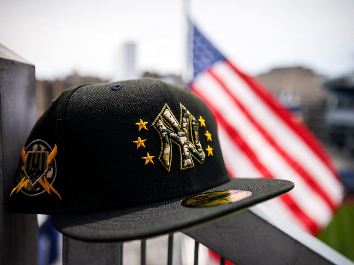 Armed Forces Weekend @NewEraCap apparel is available now in the Yankees Team Stores 🇺🇸