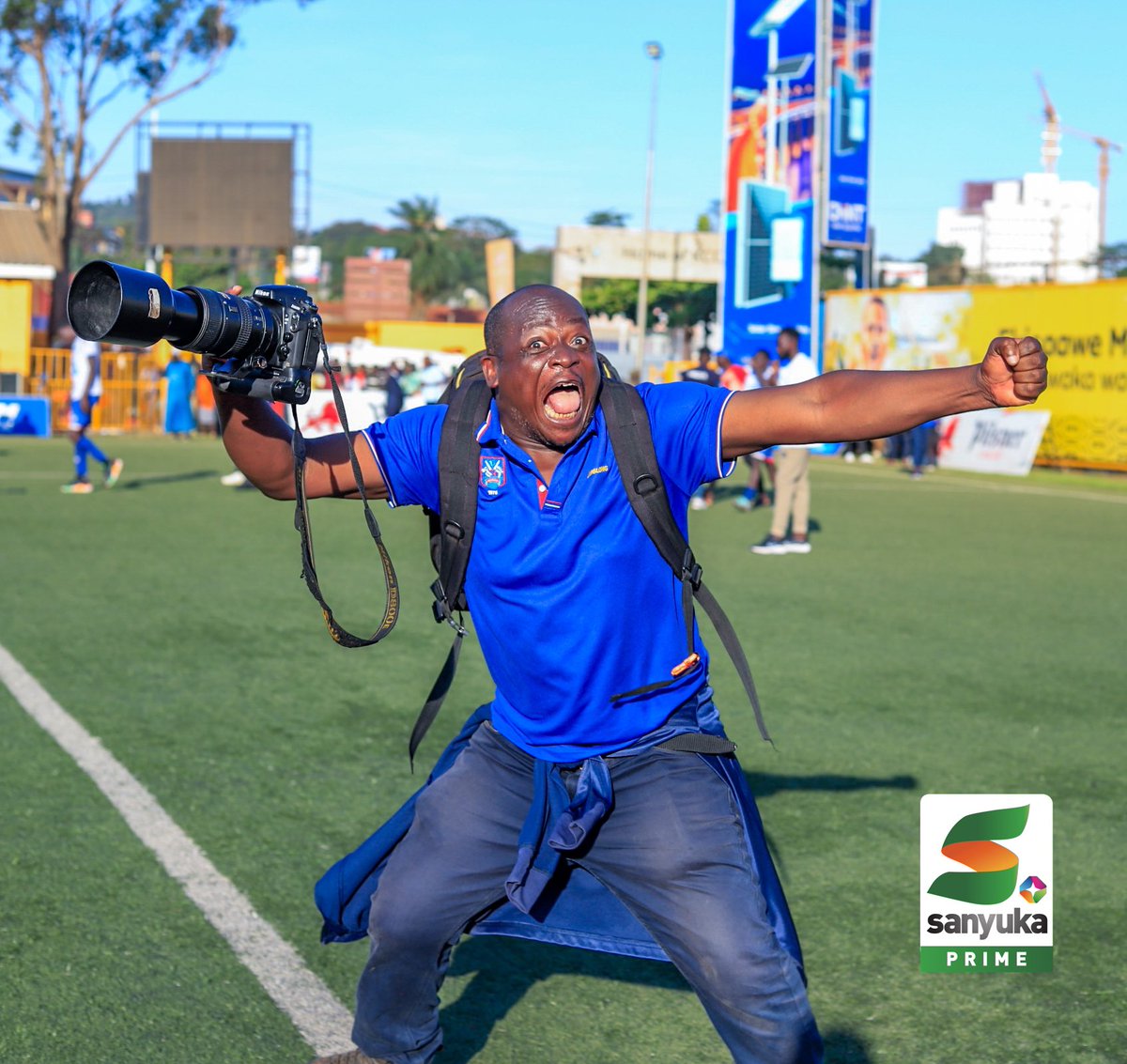 PICTURE OF THE DAY. He was there when @SCVillaJogoo last won the @UPL trophy in 2000. 20 years later, Chico is here again, a happy man