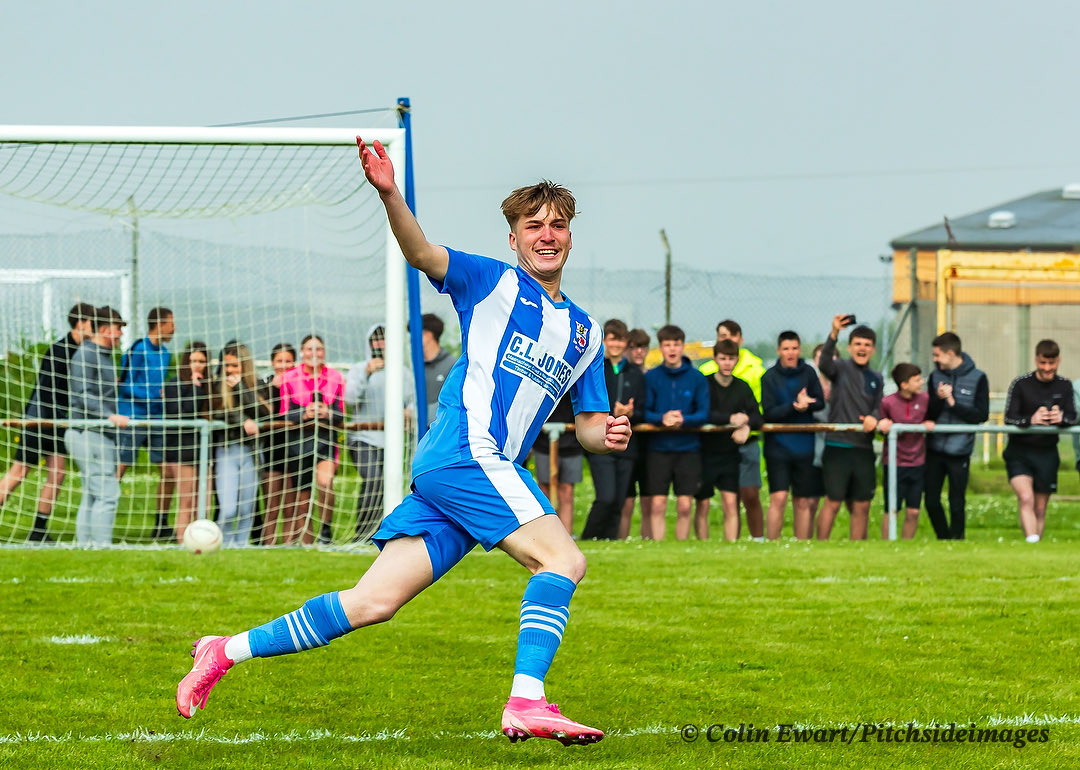 Colin Ewart/pitchsideimages tweet media