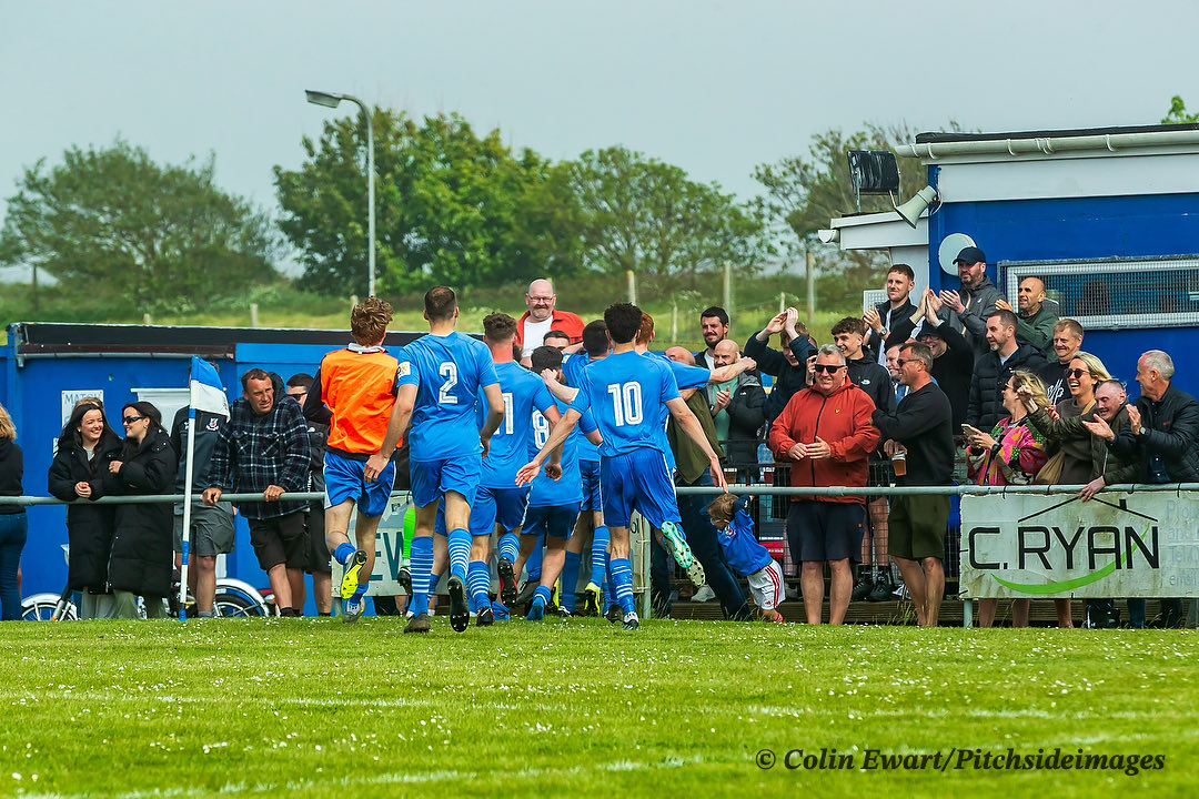Colin Ewart/pitchsideimages tweet media
