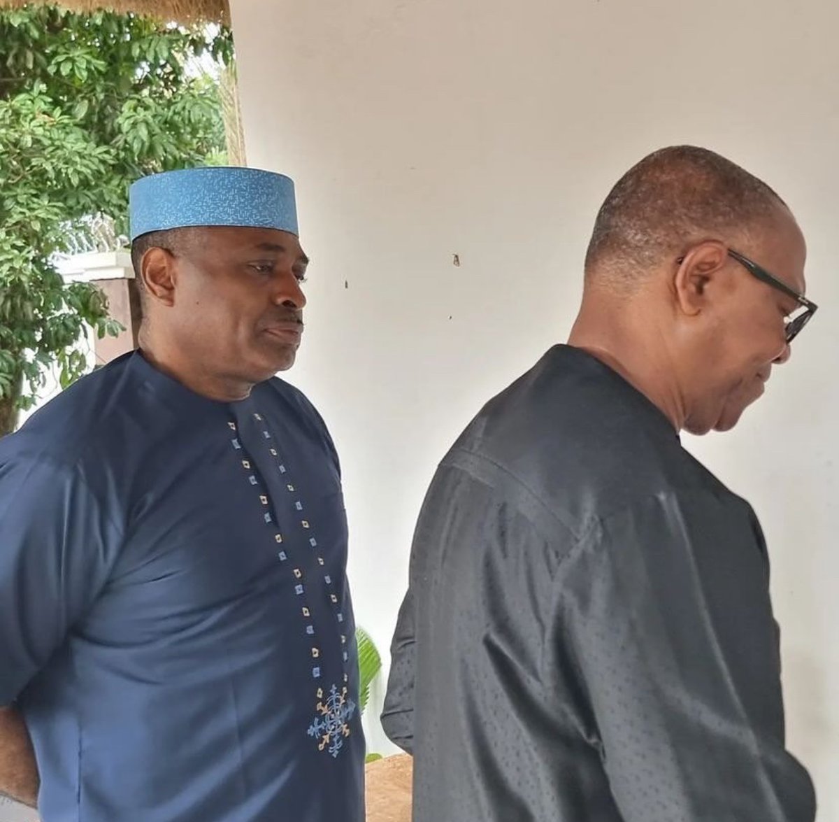 Peter Obi pays condolence visit to late Jnr. Pope’s family.