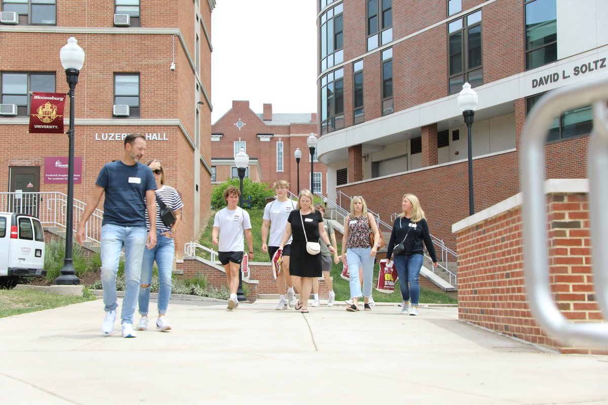 BloomUAdmission's tweet photo. Starting your college search?
Start with CU-Bloomsburg and join us for a Summer Preview Day on Friday, July 26th or Friday, August 9th!
Register online at https://t.co/cIFbEuZsMX
#FutureHusky #BloomBound https://t.co/bFczgjVgrz