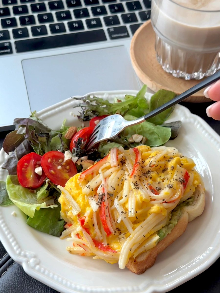 rezzaaditya076's tweet image. Breakfast is the most important meal of the day - don&apos;t forget it