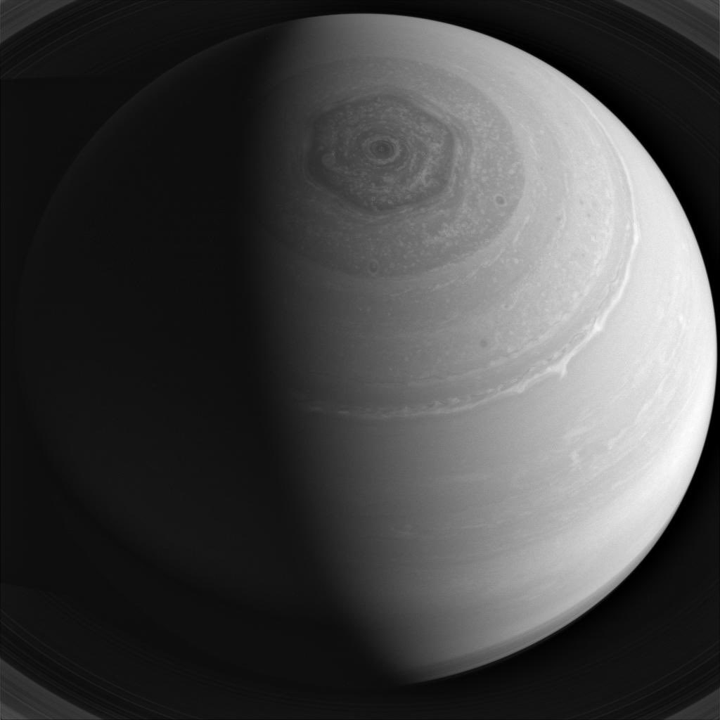 astro4pics's tweet photo. The beauty of Saturn https://t.co/72V713lbp2
