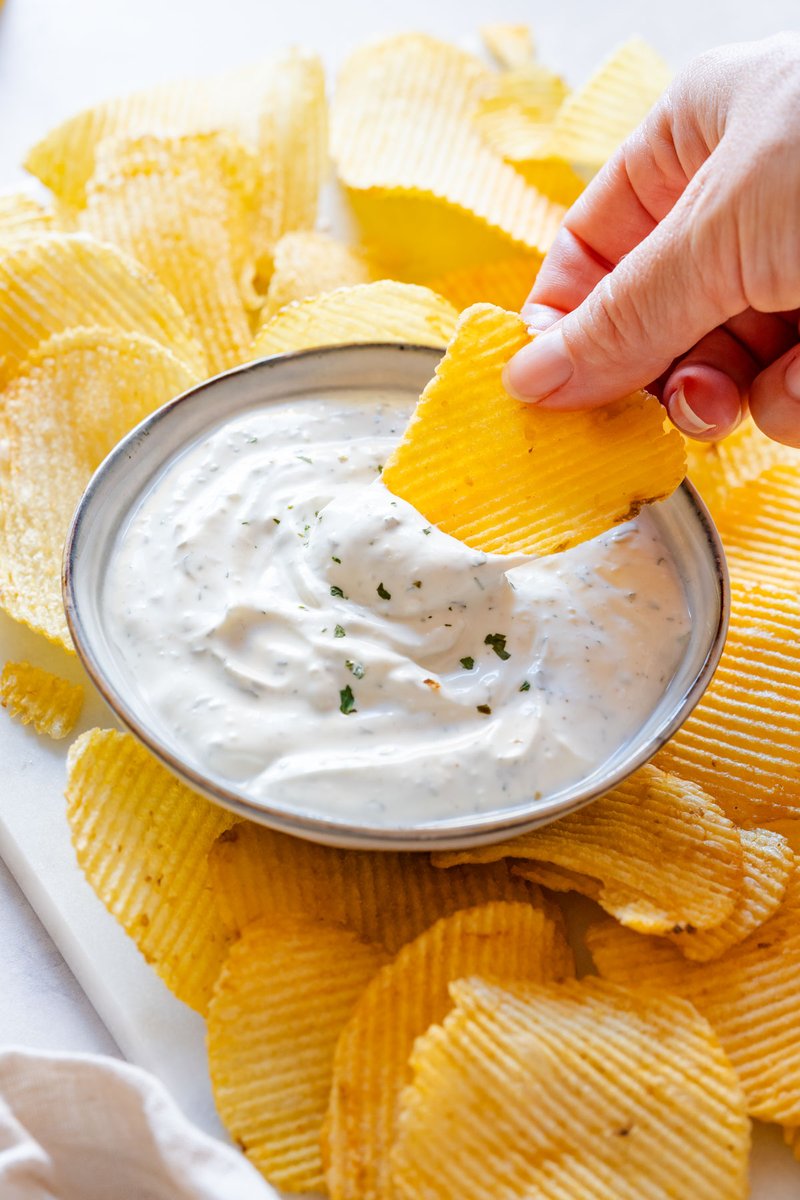 Appetizers4all's tweet photo. 😋🥰 Recipe: https://t.co/uOAMiqrdPf
Homemade Chip Dip - With simple ingredients and easy steps, you'll have a tasty dip ready in no time. #chipdip #diprecipe #appetizers #appetizerideas https://t.co/V25puKdpiu