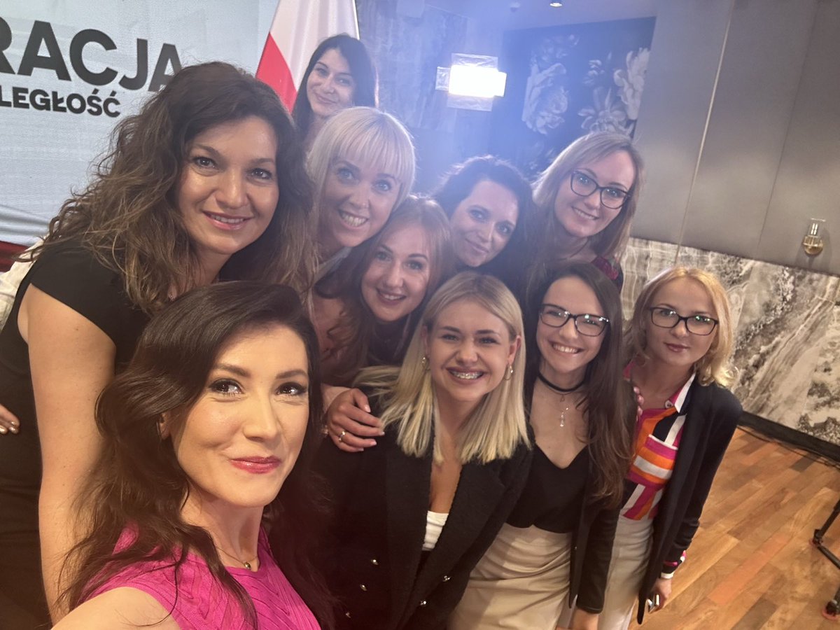 Nowa Nadzieja pozdrawia z Poznania! Konfederacja jest partią dla kobiet! 🫶🏼