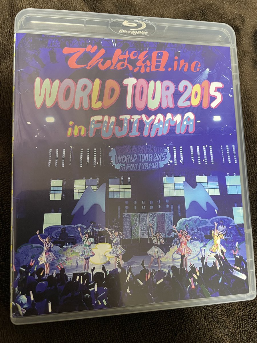monmonomonomono's tweet photo. 懐かしいLive見つけた https://t.co/HauDFUqu7m