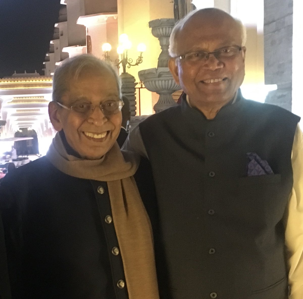 Deeply grieved to hear that legendary doyen of Indian banking Narayanan Vaghul, former chairman of @ICICIBank is no more.

He was known for his amazing vision,  infinite wisdom and great courage - being a banker, never ever gave in to government pressures 

I learnt so much from