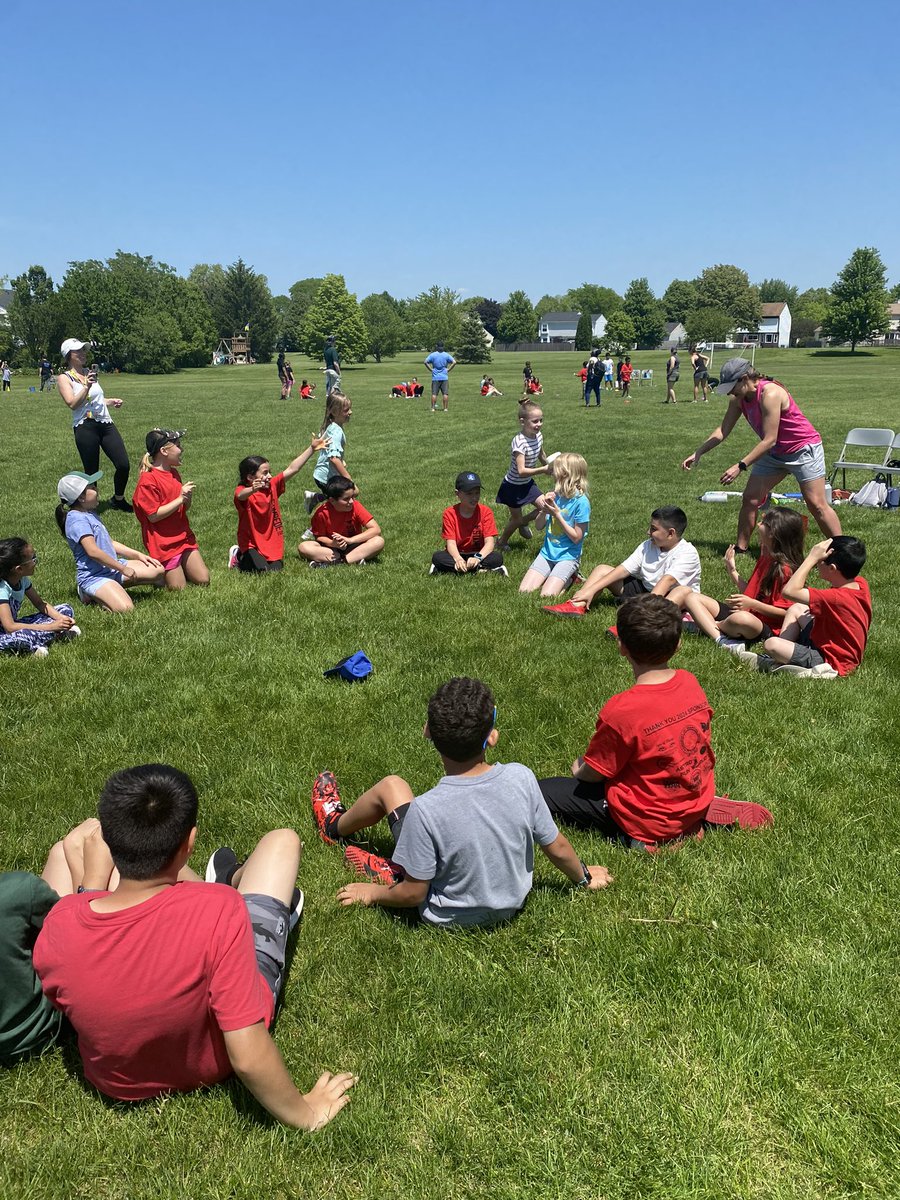 Laura Torrey tweet media