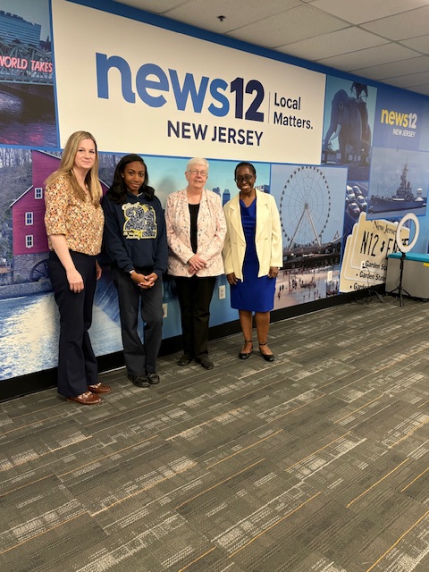 Della Crews tweet media