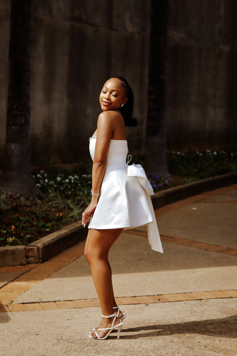 𝕝𝕠𝕟𝕕𝕤. tweet media