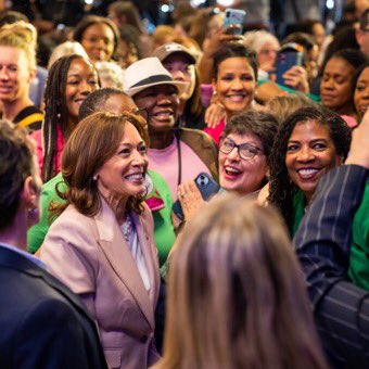 Who else supports Vice President Harris? Reply with a 💙