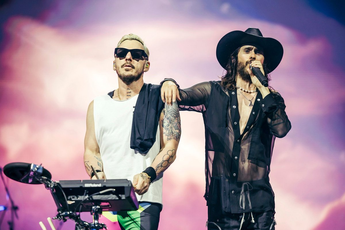 darkskyinside (@darkskyins90022) on Twitter photo 