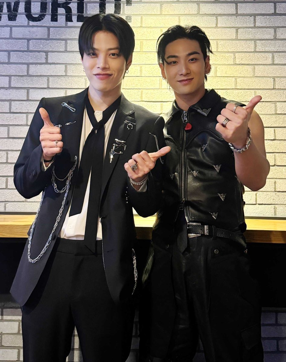 this_is_baekho_'s tweet photo. [#B_hind]
2024.05.18
#우리樂

#백호 #BAEKHO #빅원 #BIGONE https://t.co/VIx0Skg7qQ