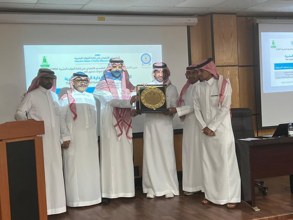 سلطان بن عساف السحمه tweet media