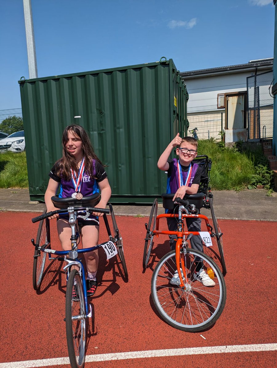 More photos from today's action for TEL athletes at Pitreavie frame running festival #madeineastlothian 💜