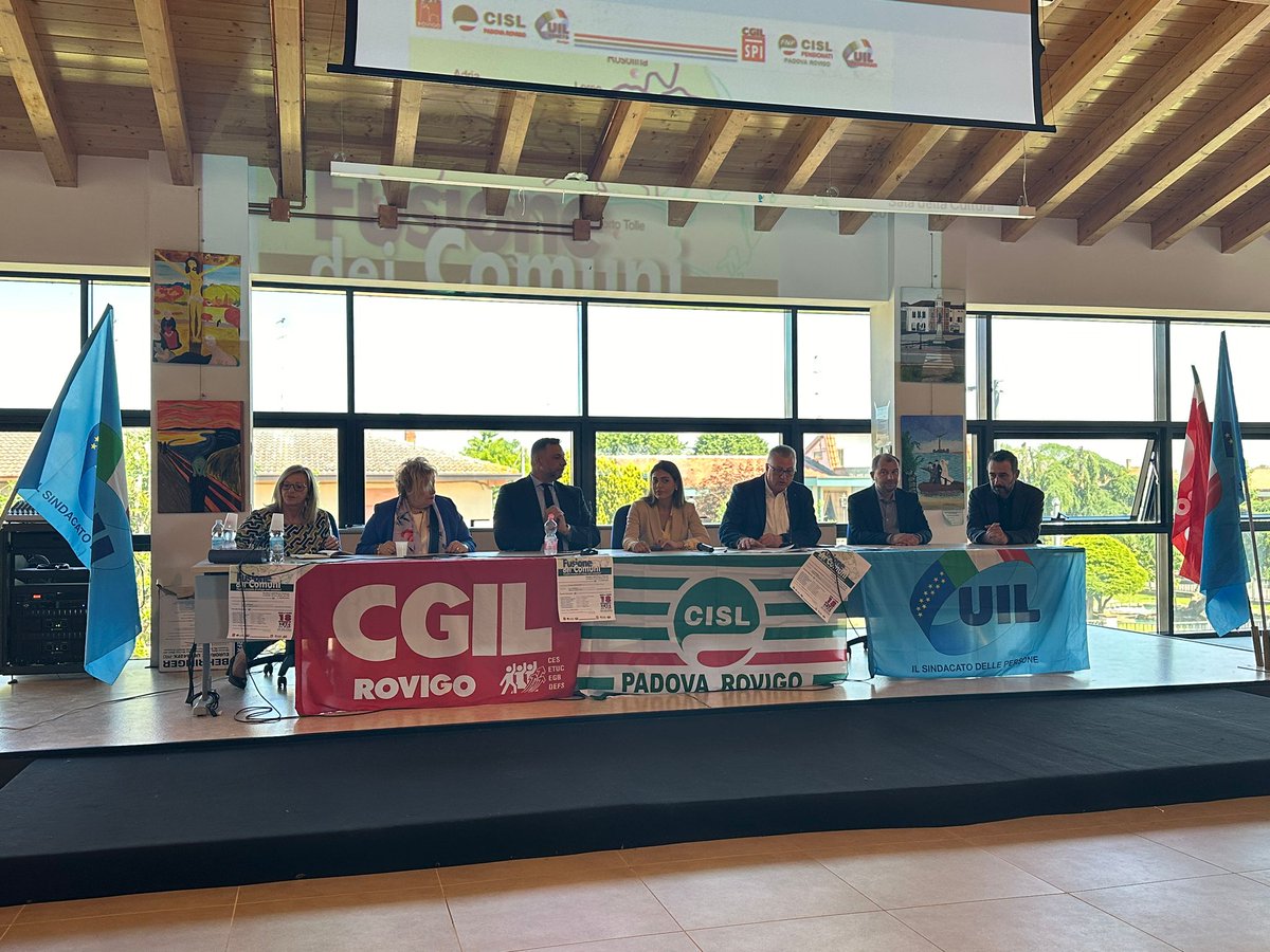 Ad Ariano nel Polesine il convegno sulla fusione dei Comuni organizzato da Cgil, Cisl e Uil di Rovigo con i sindaci del Delta. Il segretario @CislPdRo @SScavazzin: 'Risparmiare risorse significa garantire più servizi ai cittadini e programmare lo sviluppo socioeconomico'.