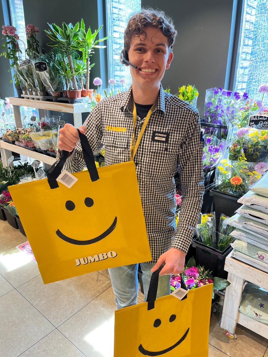 Kom dinsdag 21 mei boodschappen doen in onze winkel en ruil uw oude boodschappentas om voor een GRATIS Jumbo boodschappentas!

Alleen deze dag krijgt u een nieuwe bigshopper bij inlevering van een oude bigshopper. 💛

#deleukesteacties #jumboveltrop #bergschenhoek #lansingerland