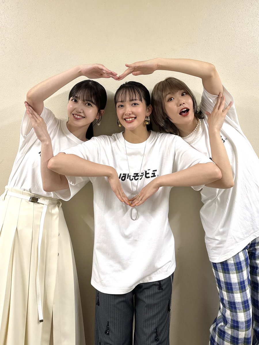 harami_piano's tweet photo. 🍞　🥦　🍖

いやーー！！たのしかった！
長の魅力大爆発！最高！

久保ちゃんも新しいお友達になりました🙌
3人でMela!幸せでした…

長とのコラボライブも普段まったく音楽話をしないので え、うちらってミュージシャンだったんか...となった👧🏻笑

2年間ラジオお疲れ様💕

#長LIVE2024
#長屋晴子ANNX https://t.co/y4O7WJhFFb