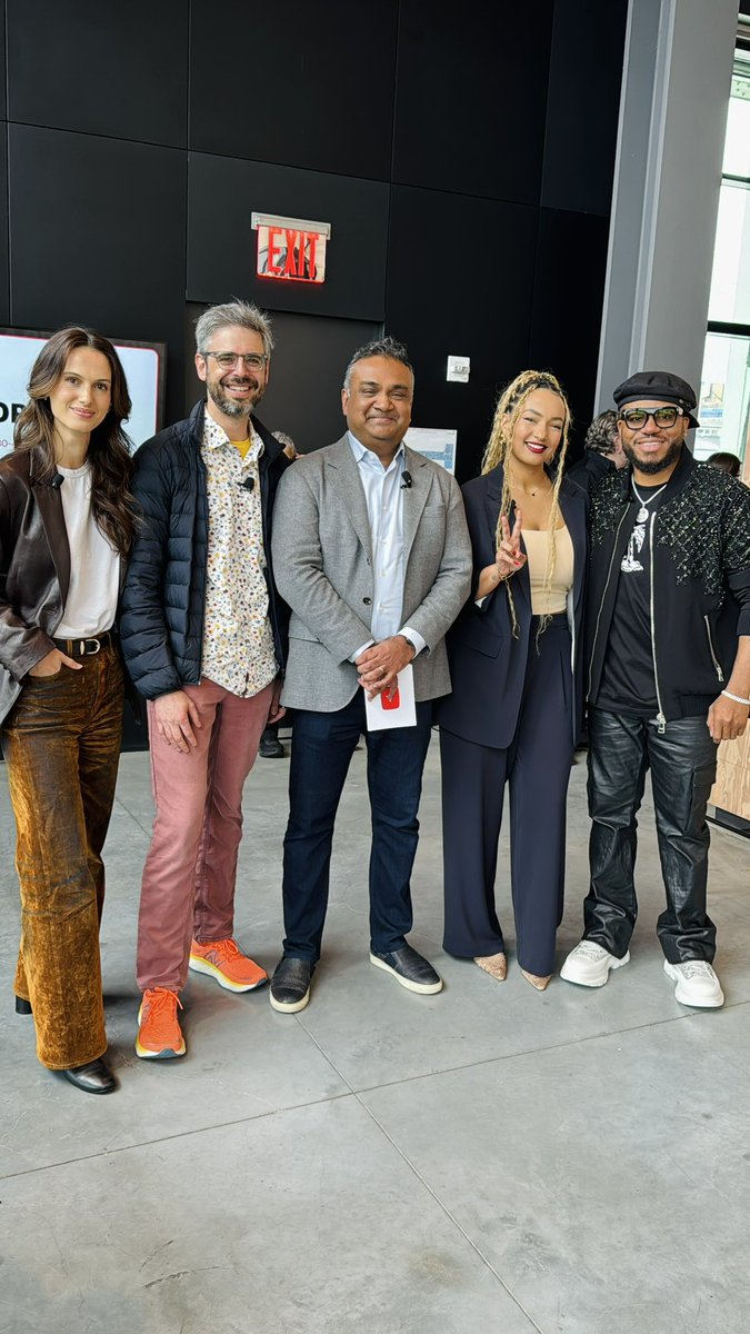 Ling and Lamb (@lingandlamb) on Twitter photo It was an honor to speak on the panel with <a href="/nealmohan/">Neal Mohan</a> <a href="/YouTube/">YouTube</a> CEO along with other creators Cleo Abram and The coding train in NYC!
Thank you <a href="/YouTube/">YouTube</a> for inviting us to speak about our experience and growth on the platform. We love our <a href="/YouTubeCreators/">YouTube Creators</a> Fam โฅ๏ธ It was an honor to speak on the panel with <a href="/nealmohan/">Neal Mohan</a> <a href="/YouTube/">YouTube</a> CEO along with other creators Cleo Abram and The coding train in NYC!
Thank you <a href="/YouTube/">YouTube</a> for inviting us to speak about our experience and growth on the platform. We love our <a href="/YouTubeCreators/">YouTube Creators</a> Fam โฅ๏ธ