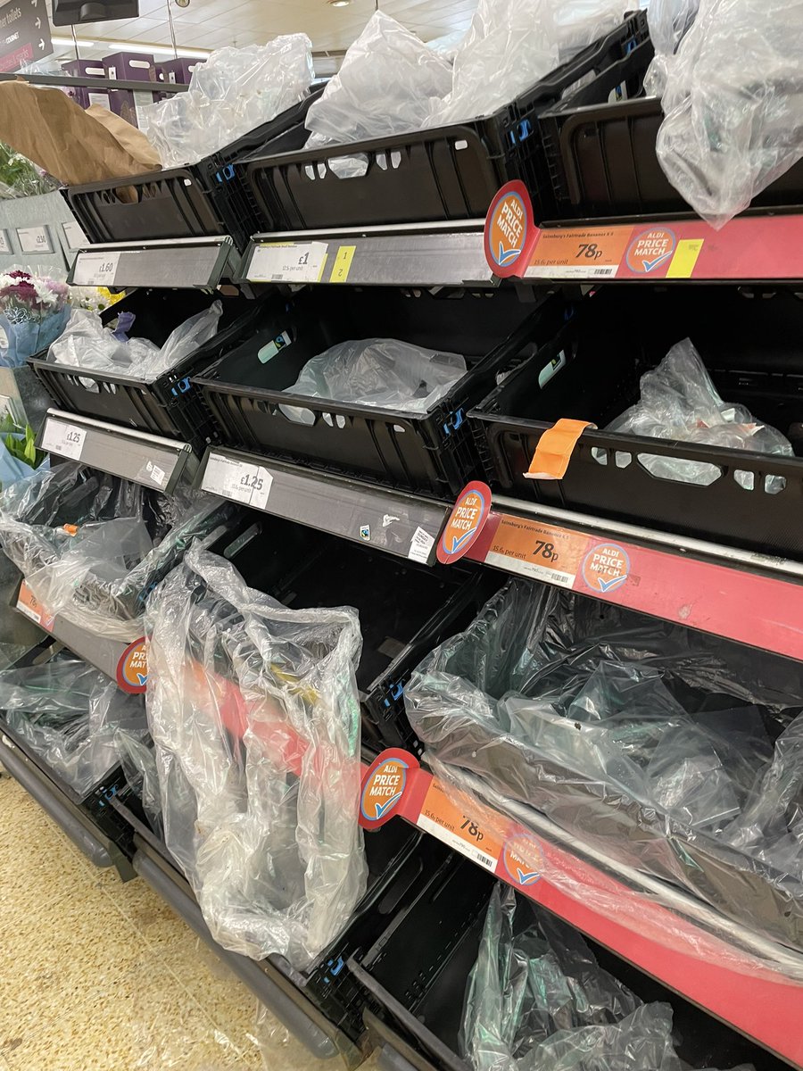 I’ve just paid a lunchtime visit to Sainsbury’s Canterbury (not my regular supermarket), and was shocked to see so many empty shelves in the fruit aisles. What has happened @sainsburys #torybritain #brexit