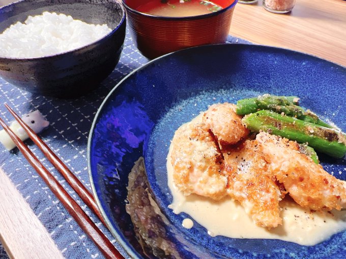 鮭のフライ!
めちゃ良い感じにできたのでは!? 