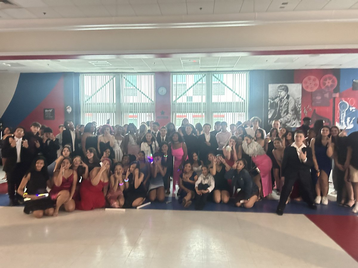 Erin Lyons-Barton tweet media