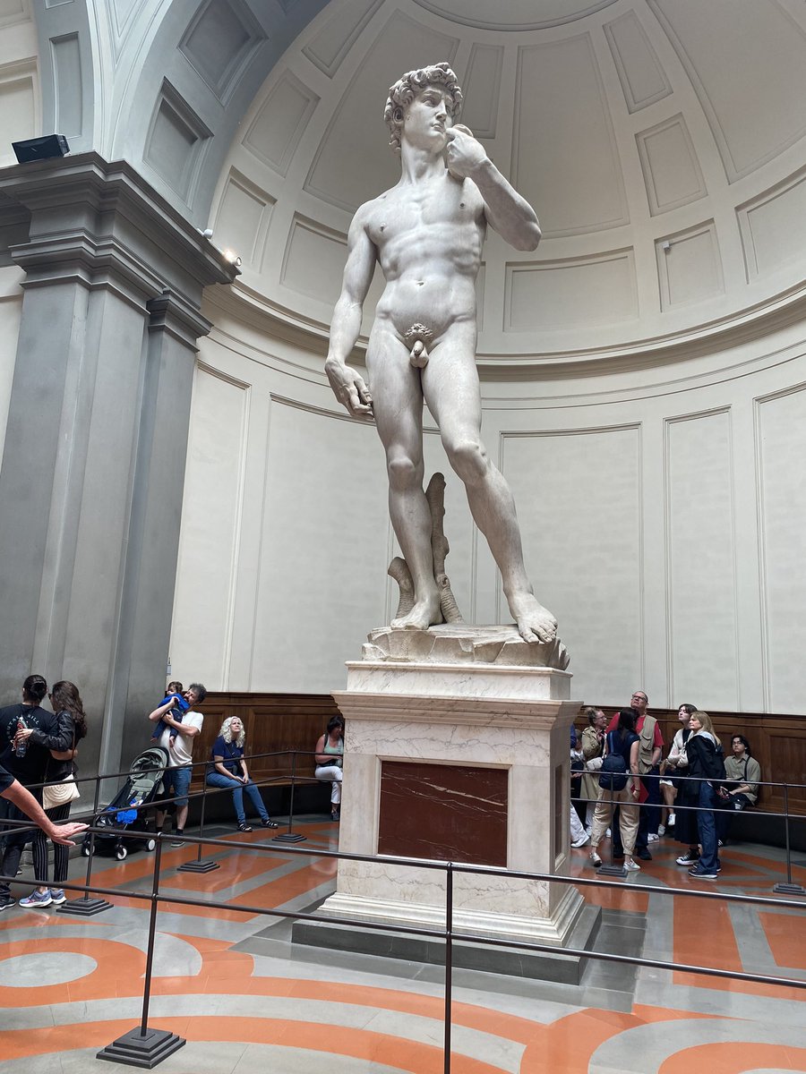 Only just found out Leonardos David is from David and Goliath