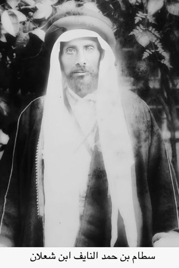 1️⃣
من الموروث

ضبعان ابن صبره الوهيف النصيري
سند ابن دويرج المانعي القعيقعي

"تسيف تذل الروله، وضبعان بأيمنها، وسند بأيسرها"

هذه المقوله لشيخ #الروله سطام ابن شعلان ومناسبتها: انه في نهايات القرن التاسع عشر الميلادي كانت قبيلة الروله في..

الصورة: 1995 دمشق، اوبنهايم.